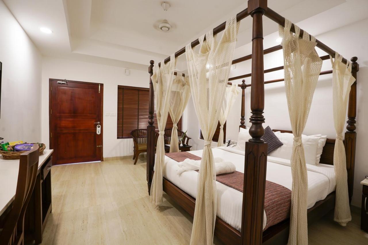 Once Upon The River, Aluva - Near Cochin International Airport Kochi Exterior photo