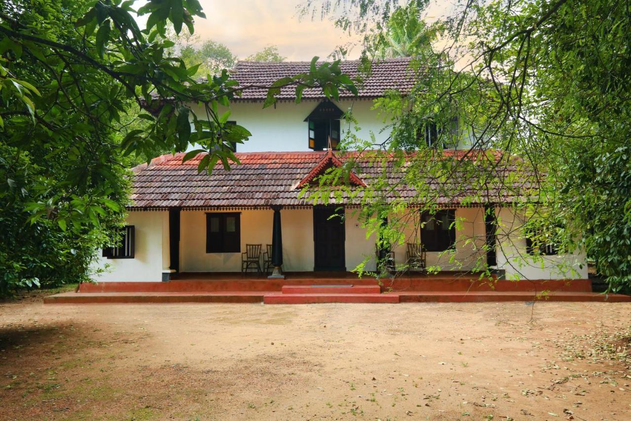 Once Upon The River, Aluva - Near Cochin International Airport Kochi Exterior photo